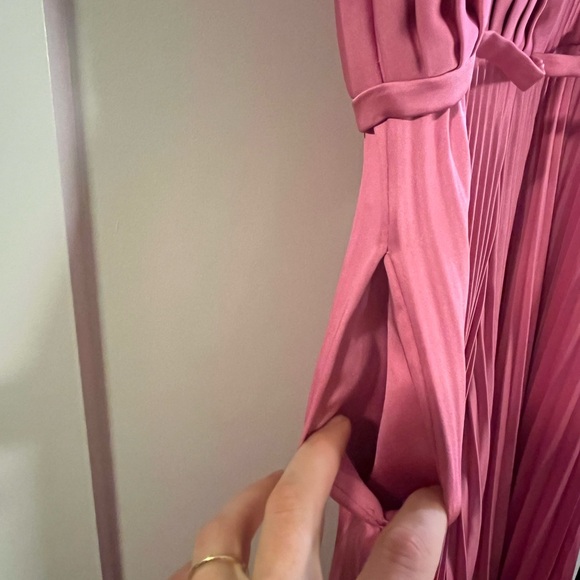 Pleated Pink Jumpsuit - Picture 6 of 9